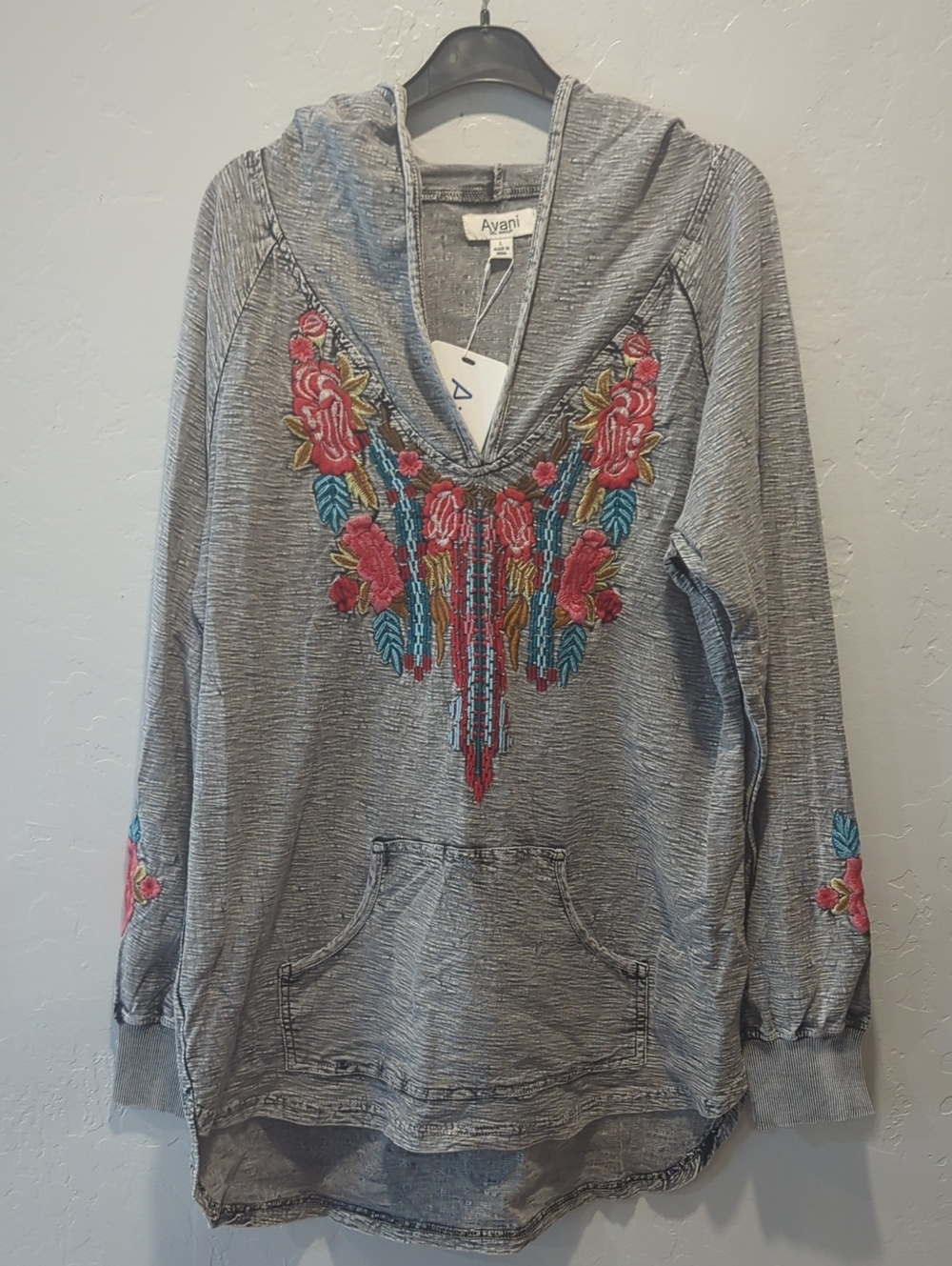 NWT Avanti Del Amour Gray Hooded Tunic with Embroidery